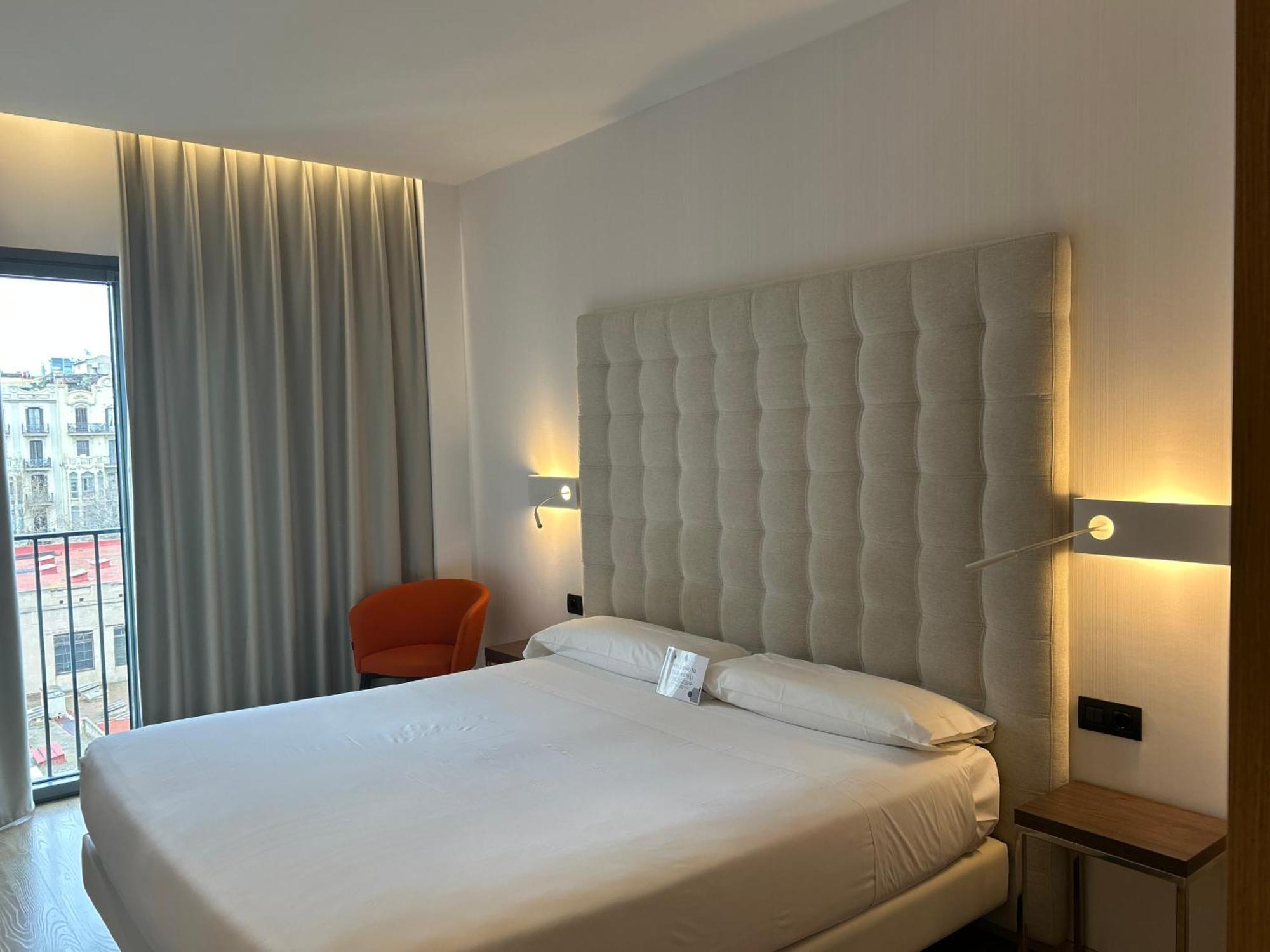 Chi Hotel Barcelona Exterior photo